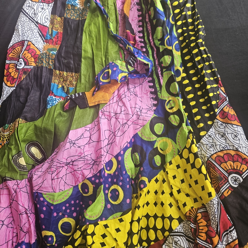 Women's colorful African print boho cotton maxi skirt free size - Picture 2 of 4